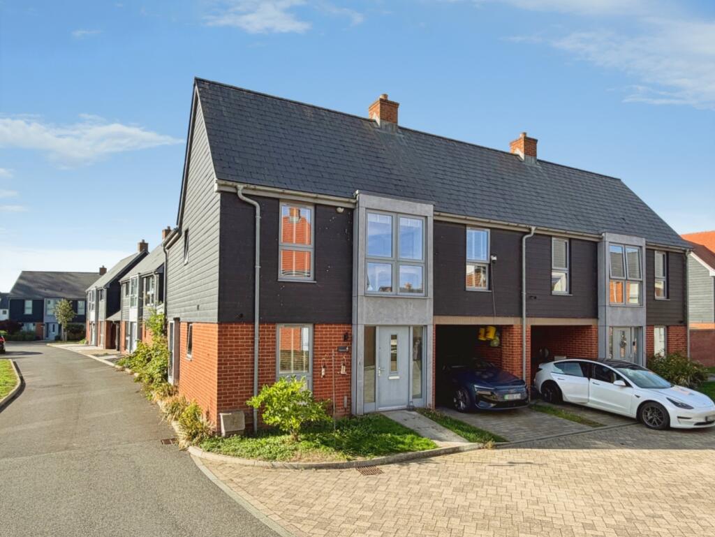 3 bed Detached for rent in Ashford. From Hunters - Folkestone