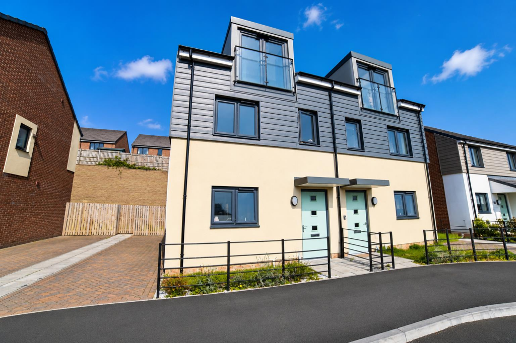 3 bed Semi Detached for rent in Newburn. From Hunters - Newcastle 3 bed Semi Detached for rent in Newburn. From Hunters - Newcastle