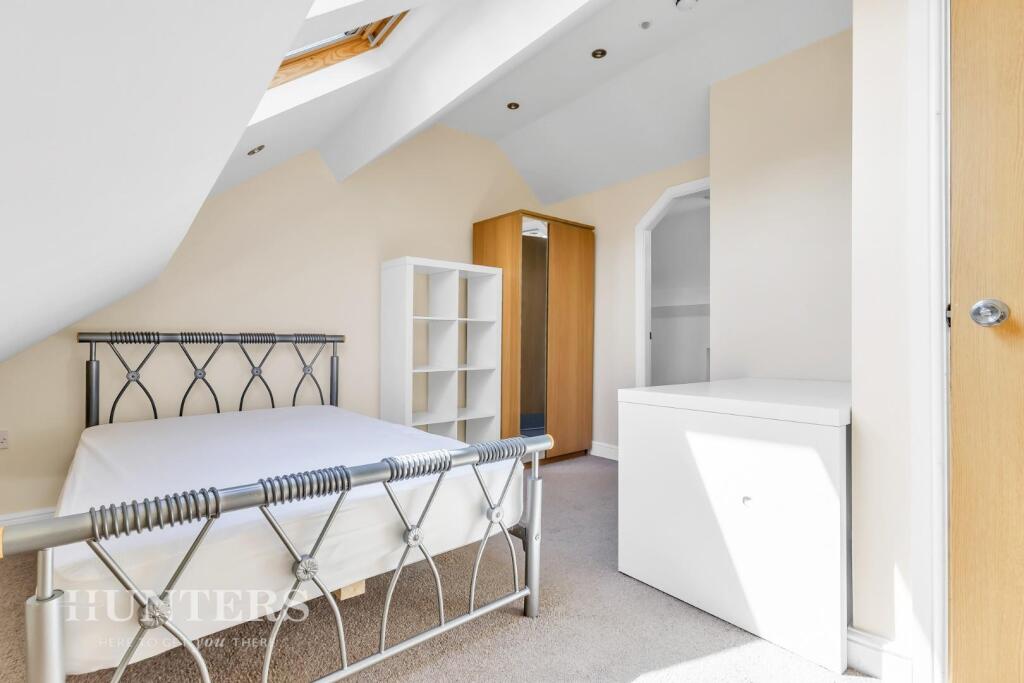 4 bed Town House for rent in Charlestown. From Hunters - Oldham