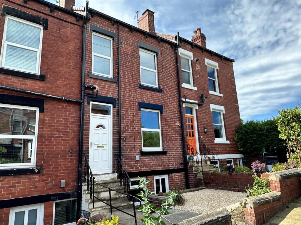 2 bed Mid Terraced House for rent in Leeds. From Hunters - Otley & Ilkley 2 bed Mid Terraced House for rent in Leeds. From Hunters - Otley & Ilkley