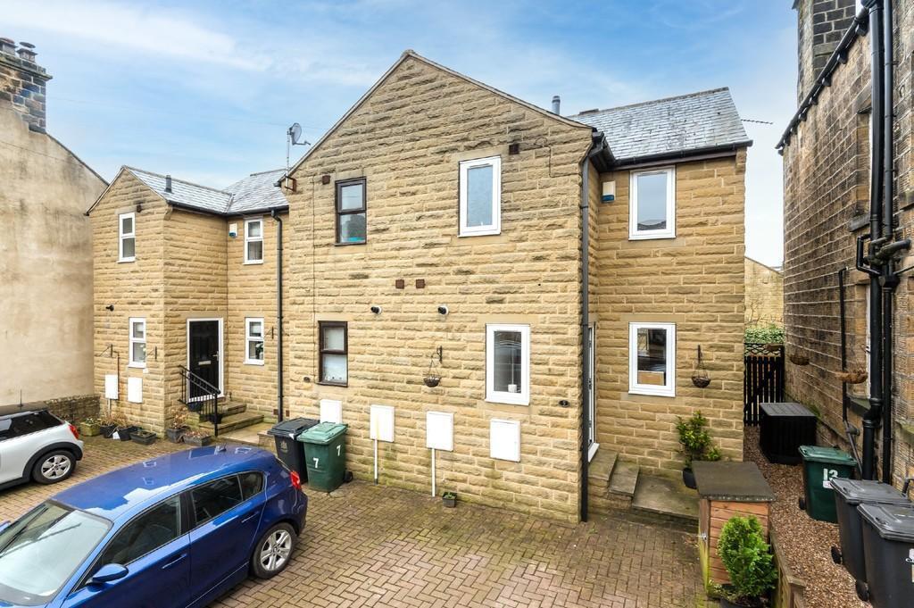2 bed Mid Terraced House for rent in Burley Woodhead. From Hunters - Otley & Ilkley