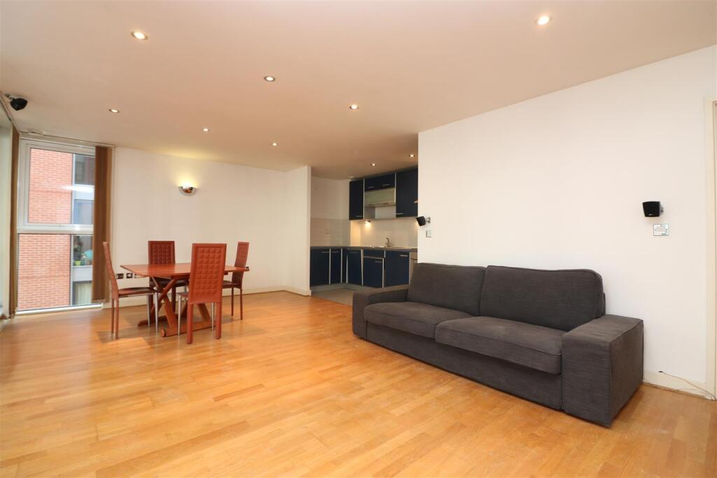 1 bed Apartment for rent in London. From Franklyn James - Limehouse and Wapping