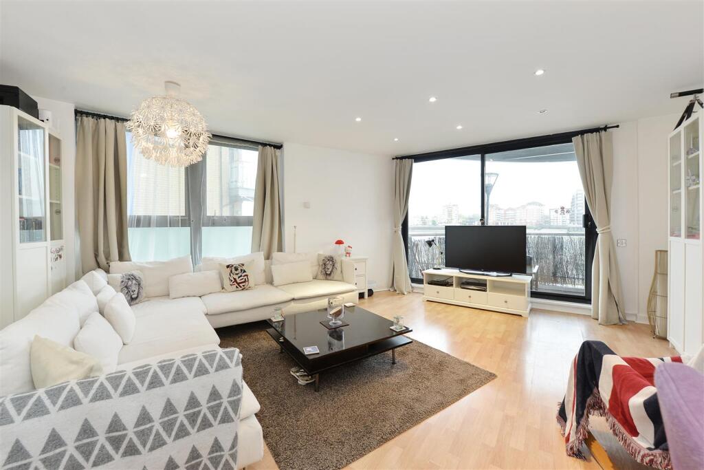 2 bed Apartment for rent in Poplar. From Franklyn James - Limehouse and Wapping