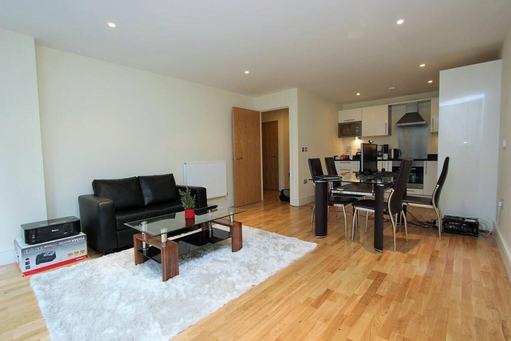 1 bed Apartment for rent in London. From Franklyn James - Limehouse and Wapping
