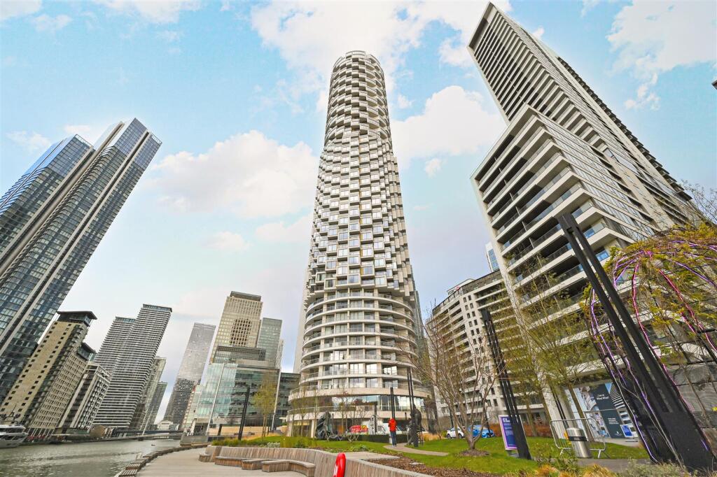 1 bed Apartment for rent in Poplar. From Franklyn James - Limehouse and Wapping 1 bed Apartment for rent in Poplar. From Franklyn James - Limehouse and Wapping