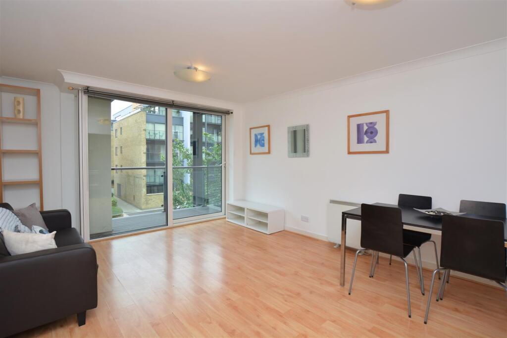 2 bed Apartment for rent in Poplar. From Franklyn James - Limehouse and Wapping 2 bed Apartment for rent in Poplar. From Franklyn James - Limehouse and Wapping