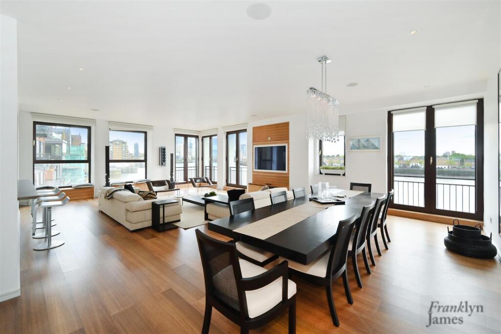 3 bed Apartment for rent in Poplar. From Franklyn James - Limehouse and Wapping