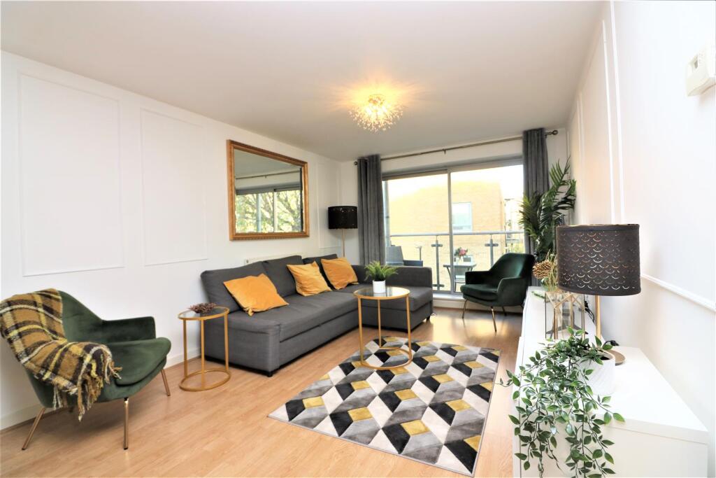2 bed Apartment for rent in Poplar. From Franklyn James - Limehouse and Wapping 2 bed Apartment for rent in Poplar. From Franklyn James - Limehouse and Wapping