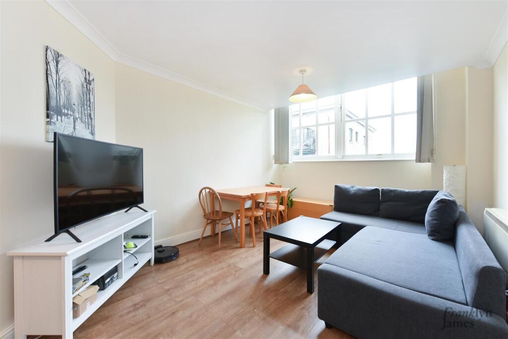 1 bed Apartment for rent in Poplar. From Franklyn James - Limehouse and Wapping 1 bed Apartment for rent in Poplar. From Franklyn James - Limehouse and Wapping
