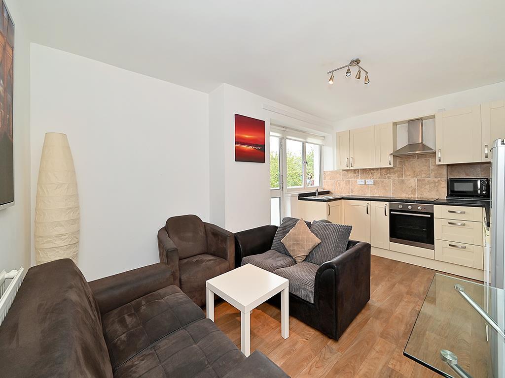 4 bed Apartment for rent in Poplar. From Franklyn James - Limehouse and Wapping