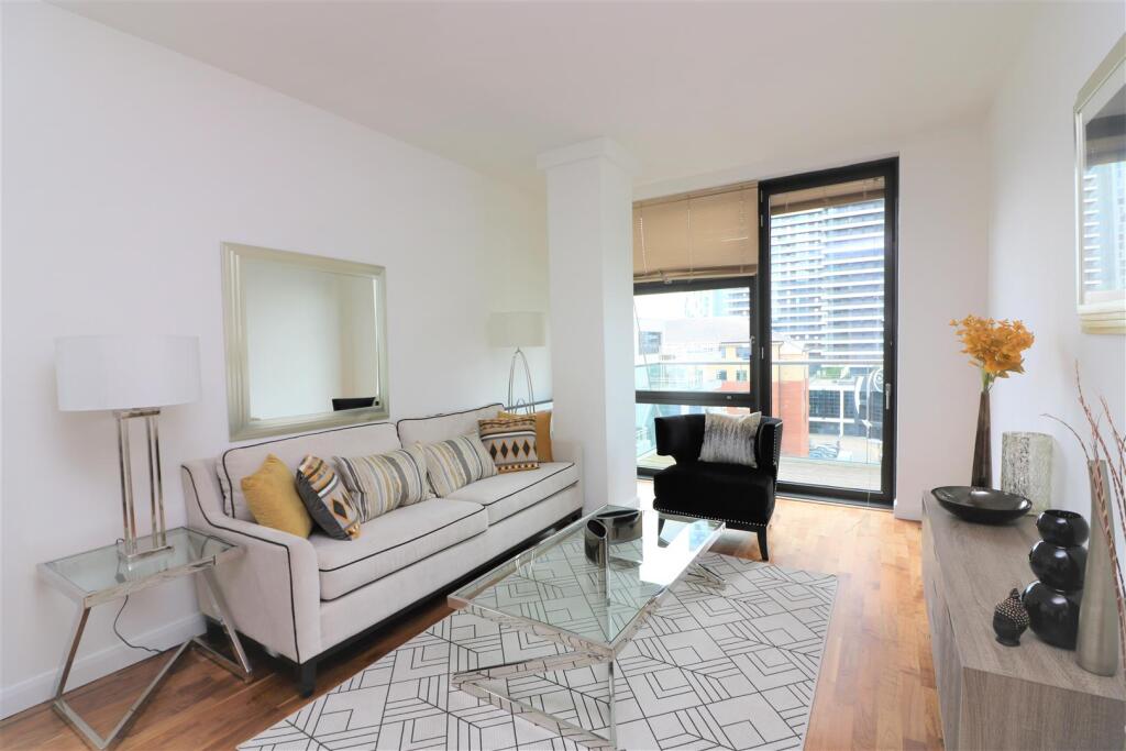 2 bed Apartment for rent in Poplar. From Franklyn James - Limehouse and Wapping