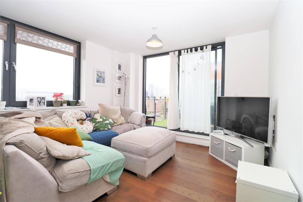 2 bed Apartment for rent in Stratford. From Franklyn James - Limehouse and Wapping 2 bed Apartment for rent in Stratford. From Franklyn James - Limehouse and Wapping