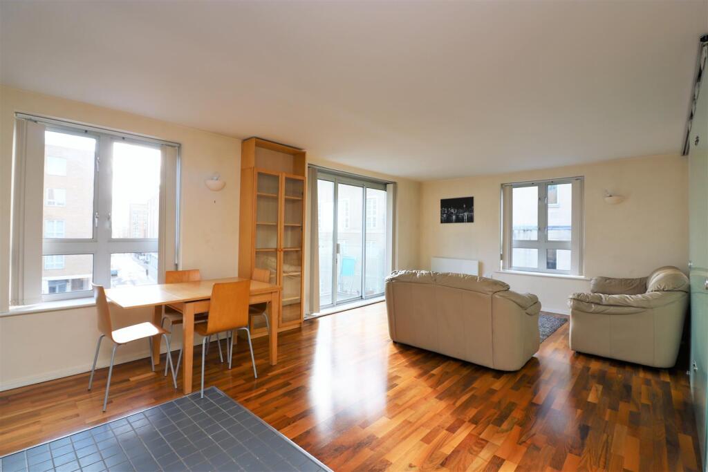 2 bed Apartment for rent in Poplar. From Franklyn James - Limehouse and Wapping
