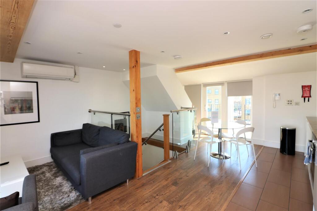 2 bed Apartment for rent in London. From Franklyn James - Limehouse and Wapping 2 bed Apartment for rent in London. From Franklyn James - Limehouse and Wapping