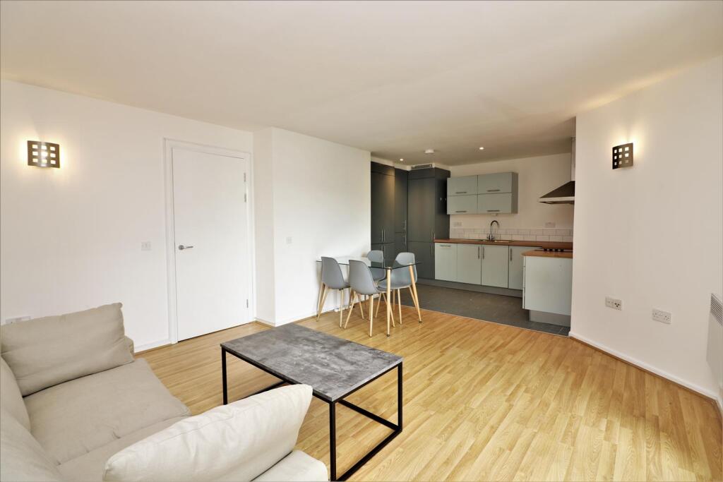 1 bed Apartment for rent in Poplar. From Franklyn James - Limehouse and Wapping
