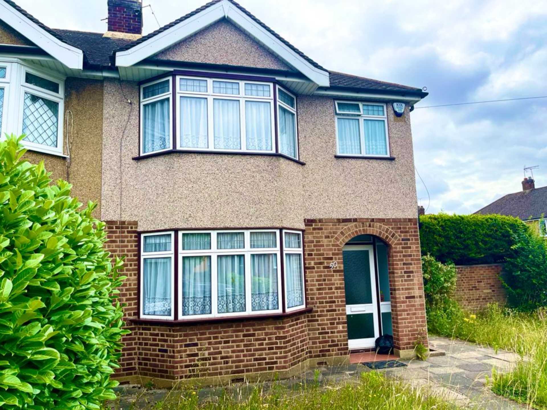 3 bed Semi-Detached House for rent in Romford. From Bryants Estate Agents