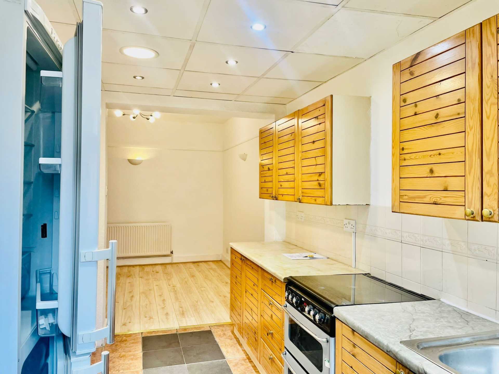2 bed Mid Terraced House for rent in London. From Bryants Estate Agents