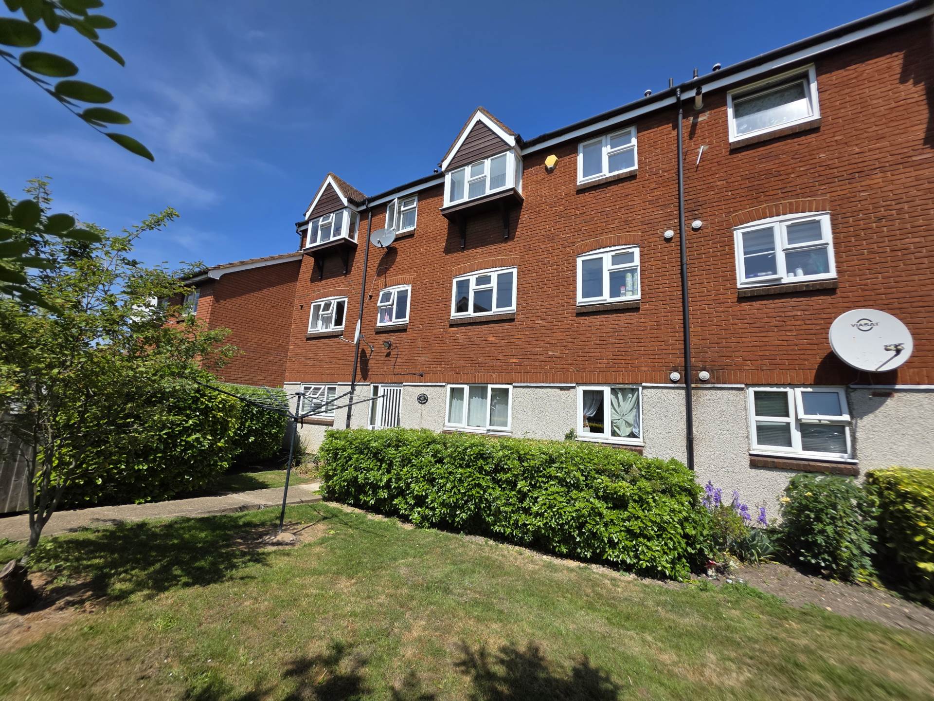 2 bed 1st Floor Flat for rent in London. From Bryants Estate Agents 2 bed 1st Floor Flat for rent in London. From Bryants Estate Agents