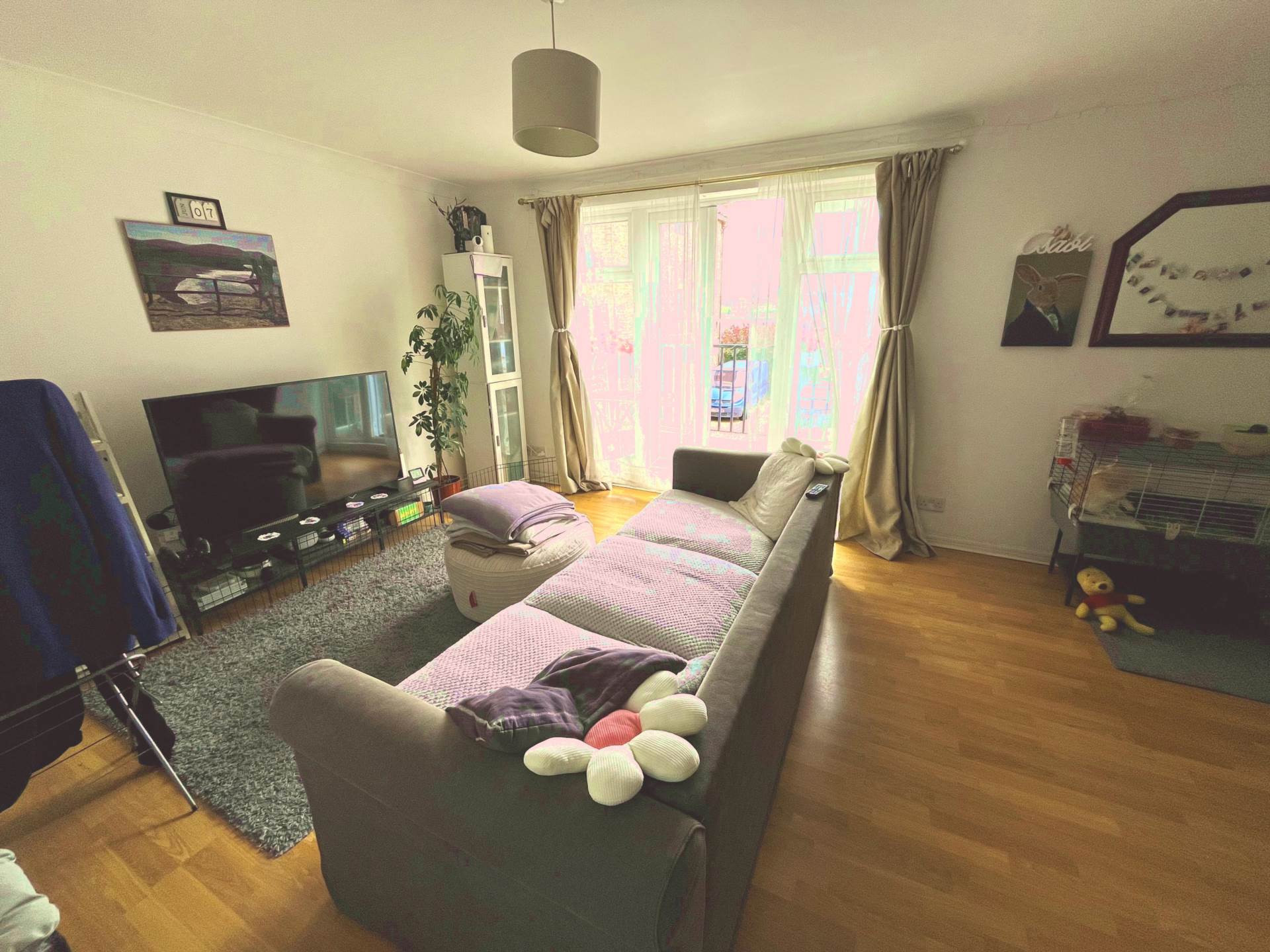2 bed 1st Floor Flat for rent in London. From Bryants Estate Agents