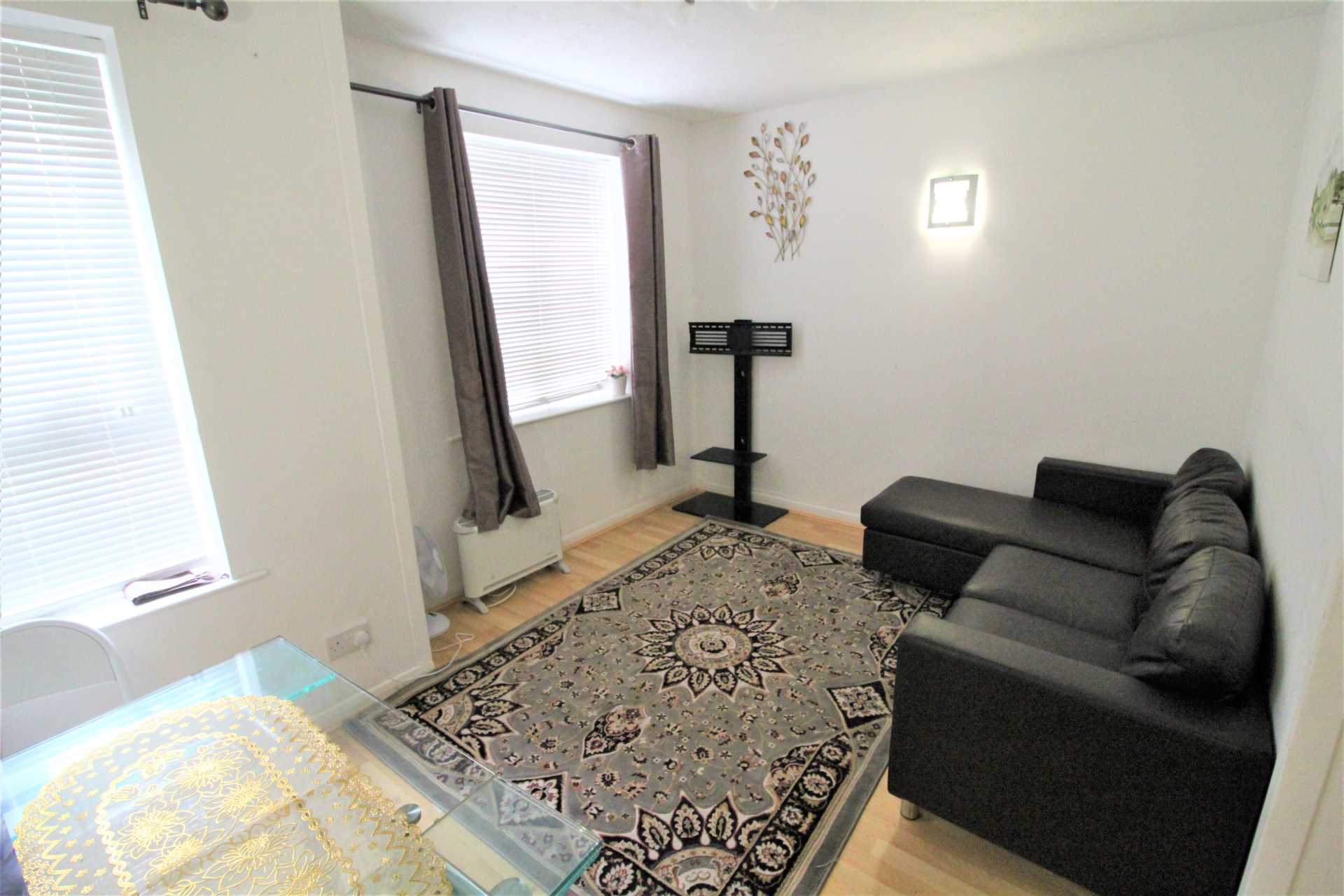 1 bed 1st Floor Flat for rent in London. From Bryants Estate Agents
