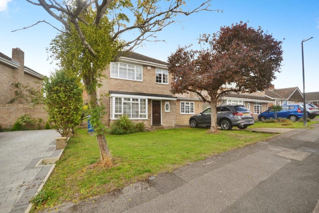 3 bed Detached for rent in Maidenhead. From Hunters - Reading
