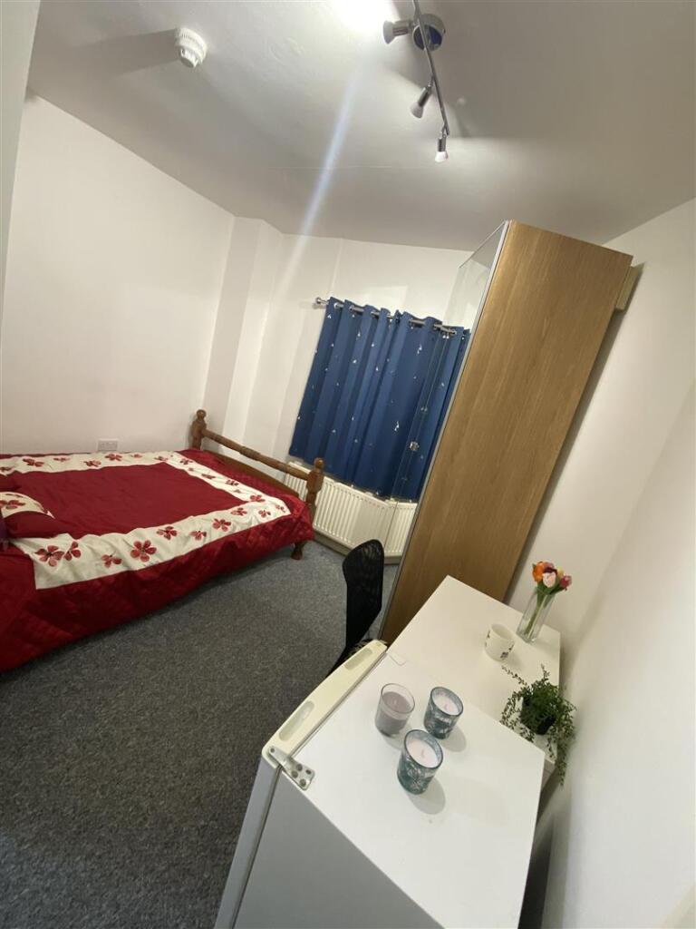 1 bed House Share for rent in Reading. From Hunters - Reading