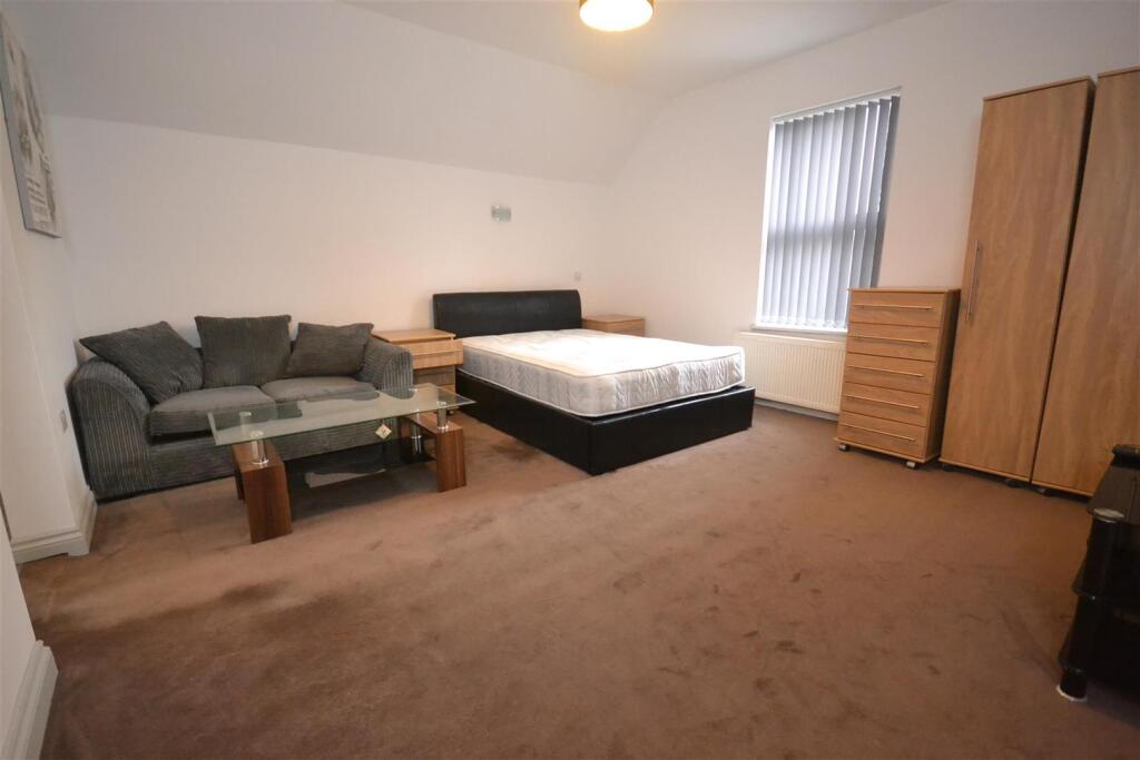 0 bed Studio for rent in Reading. From Hunters - Reading