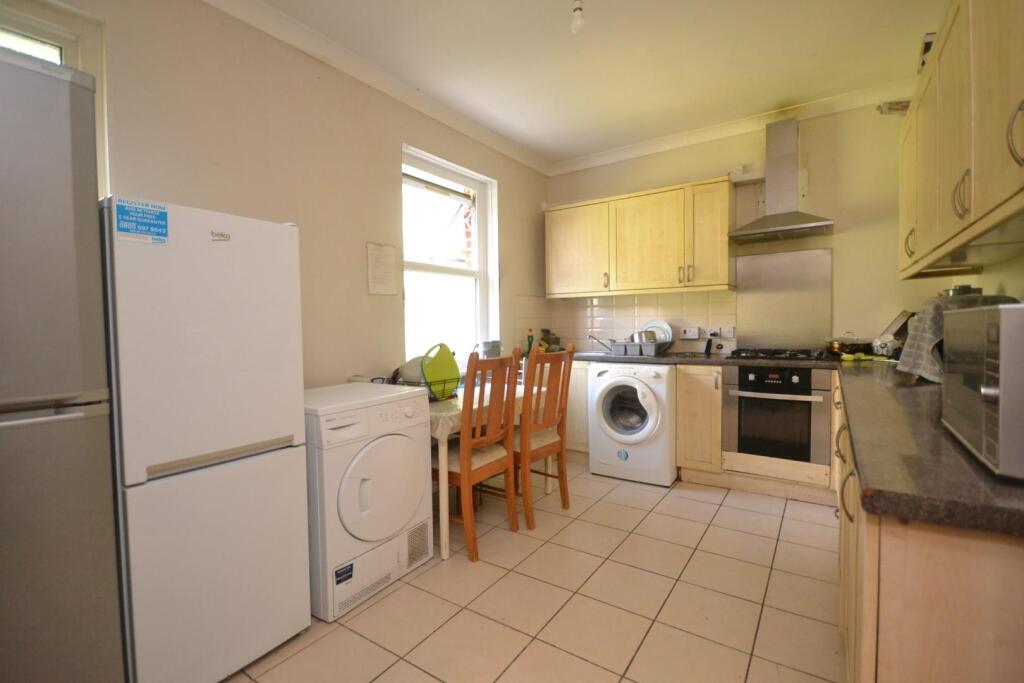 1 bed House Share for rent in Reading. From Hunters - Reading