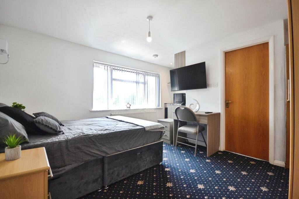 4 bed Studio for rent in Reading. From Hunters - Reading