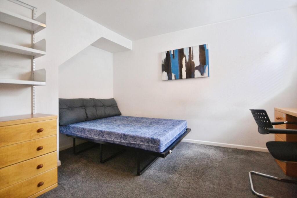 1 bed House Share for rent in Reading. From Hunters - Reading