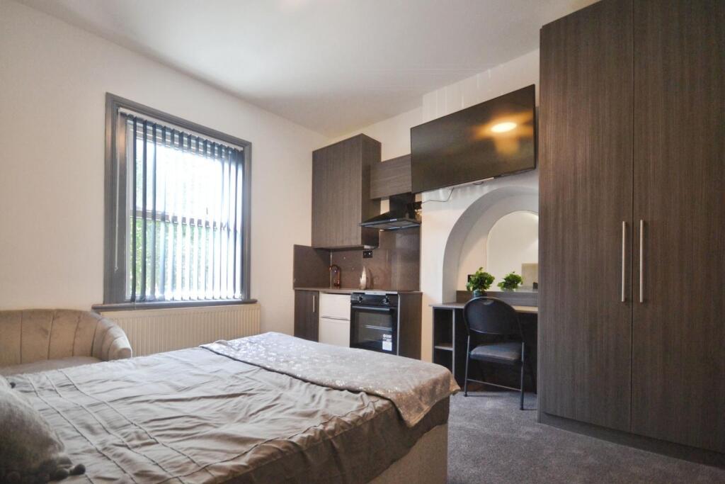 4 bed Studio for rent in Reading. From Hunters - Reading