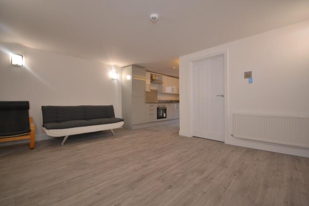 2 bed Detached for rent in Maidenhead. From Hunters - Reading