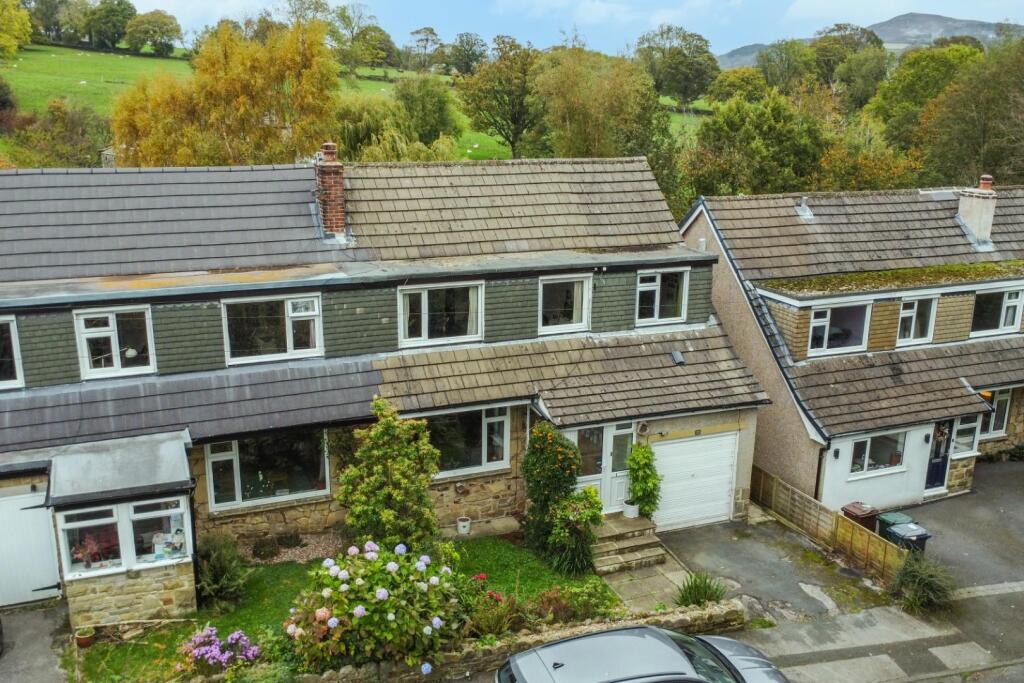 4 bed Semi Detached for rent in Addingham. From Hunters - Roundhay 4 bed Semi Detached for rent in Addingham. From Hunters - Roundhay