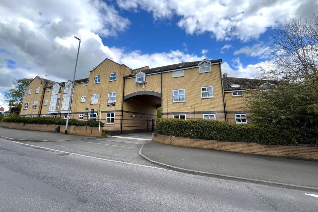 2 bed Apartment for rent in Shadwell. From Hunters - Roundhay