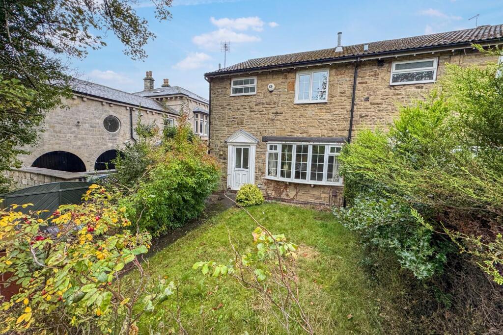 3 bed End of Terrace for rent in Horsforth. From Hunters - Roundhay 3 bed End of Terrace for rent in Horsforth. From Hunters - Roundhay