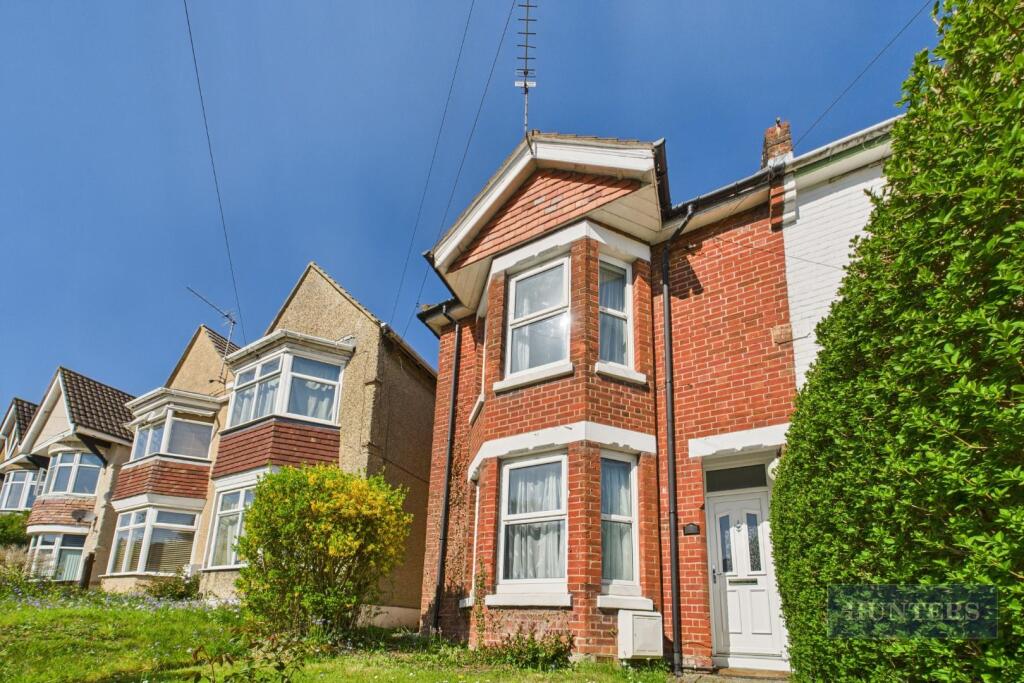 4 bed Detached for rent in Southampton. From Hunters - Southampton