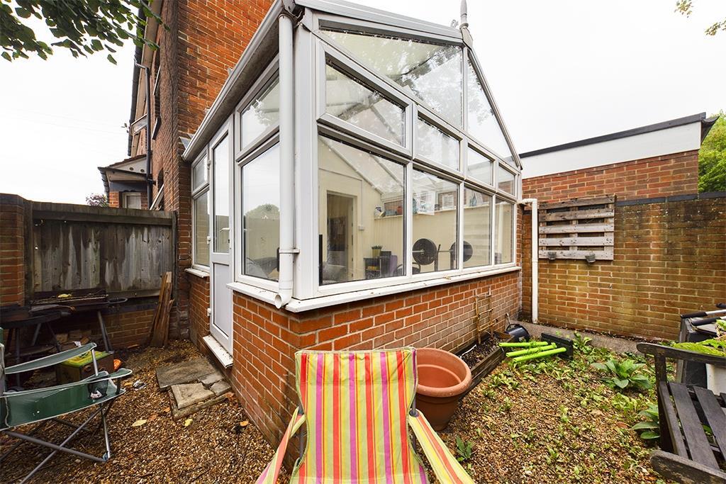 5 bed End of Terrace for rent in Southampton. From Hunters - Southampton