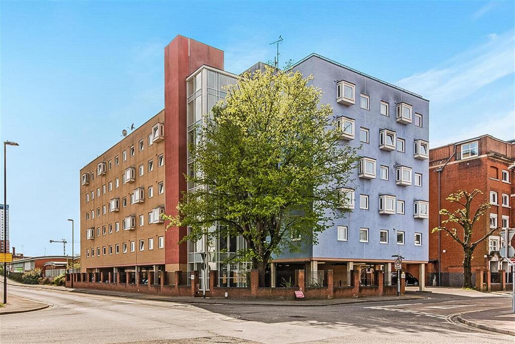 1 bed 1st Floor Flat for rent in Southampton. From Hunters - Southampton