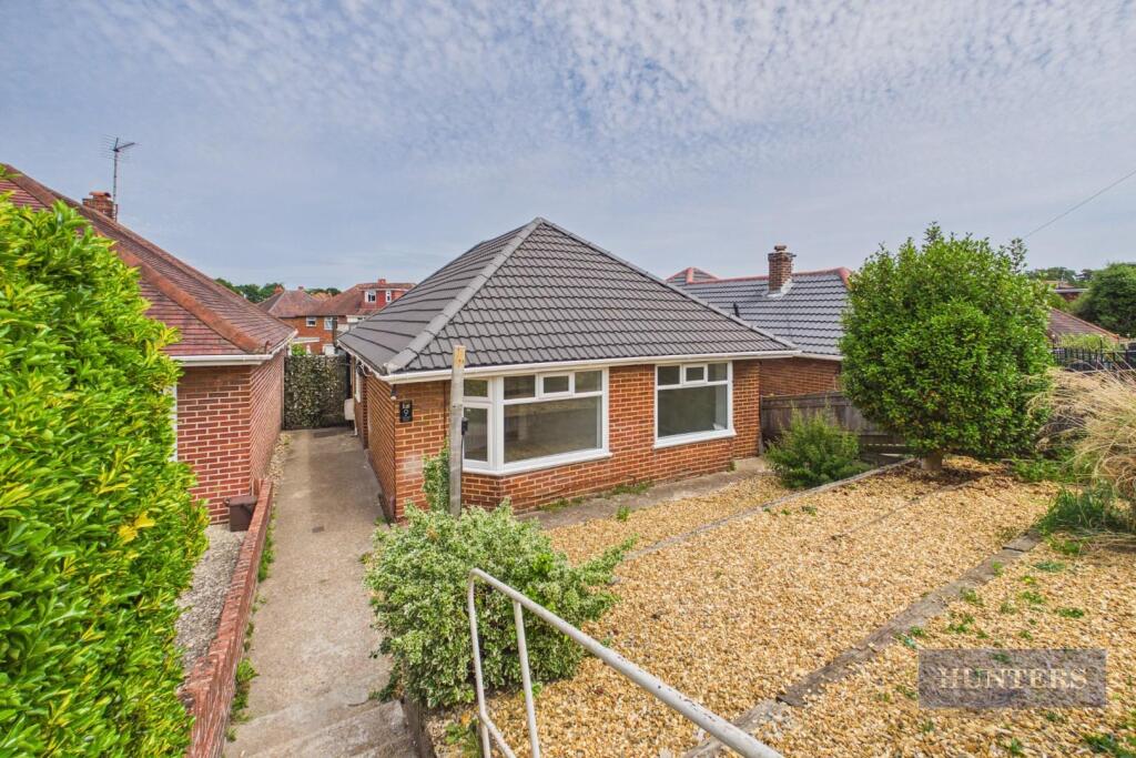 2 bed Bungalow for rent in Butlocks Heath. From Hunters - Southampton