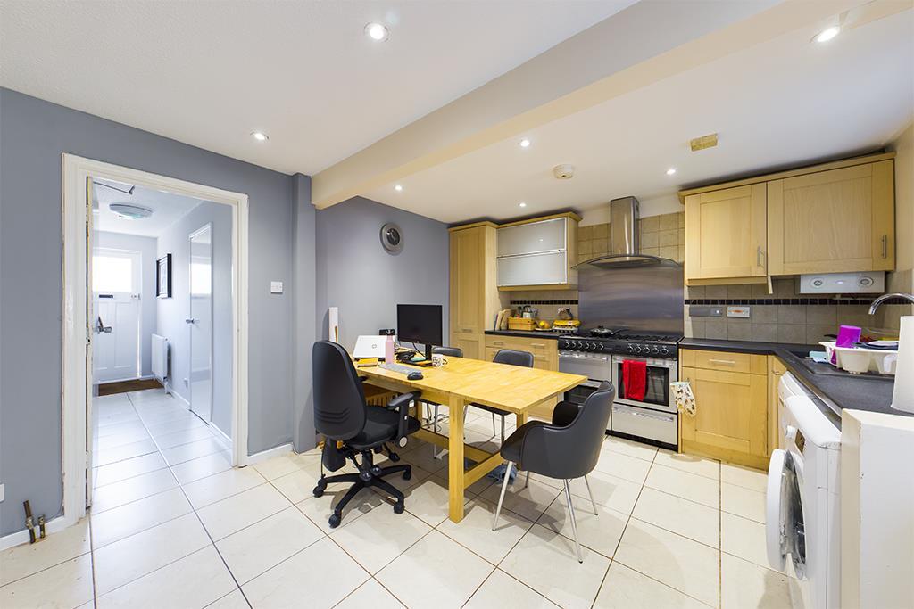 6 bed House Share for rent in Southampton. From Hunters - Southampton