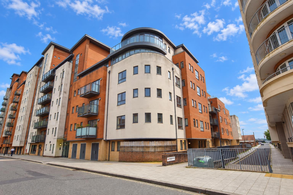 2 bed Apartment for rent in Southampton. From Hunters - Southampton