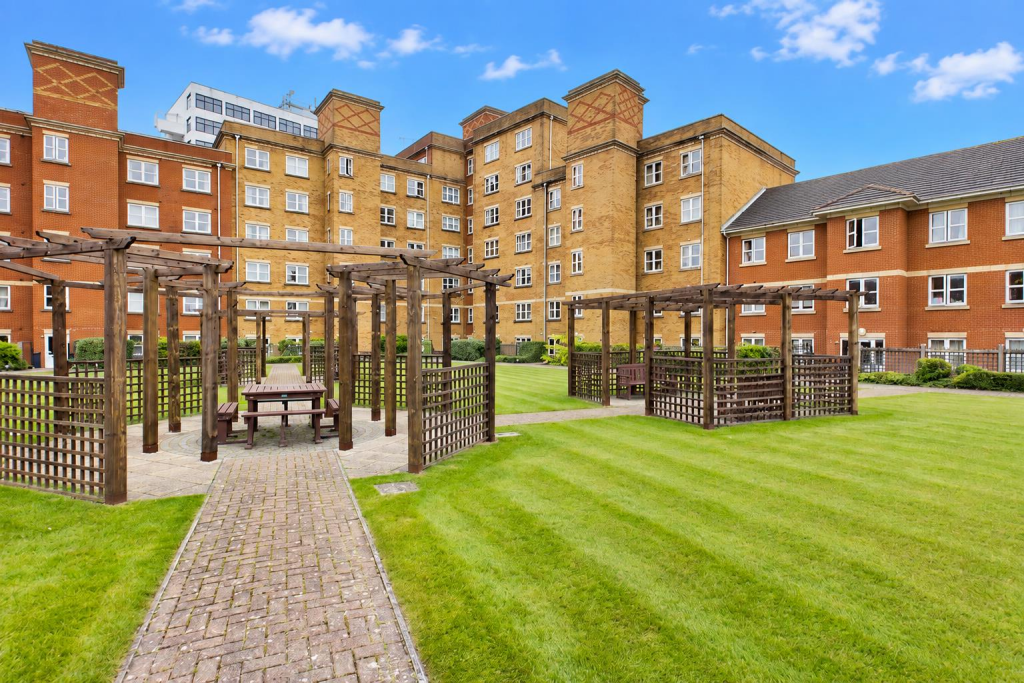 2 bed Apartment for rent in Southampton. From Hunters - Southampton
