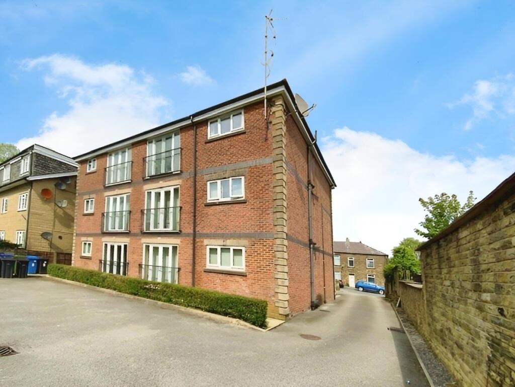 2 bed 1st Floor Flat for rent in Hollingworth. From Hunters - Stalybridge