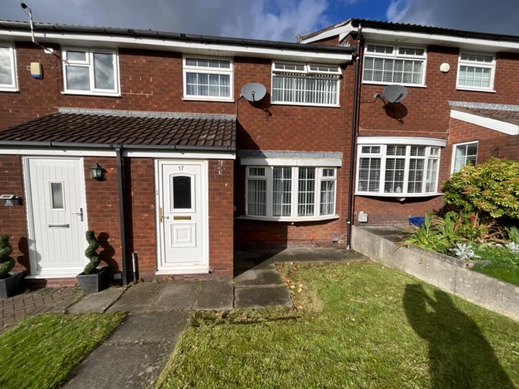 3 bed Mid Terraced House for rent in Ashton-under-Lyne. From Hunters - Stalybridge