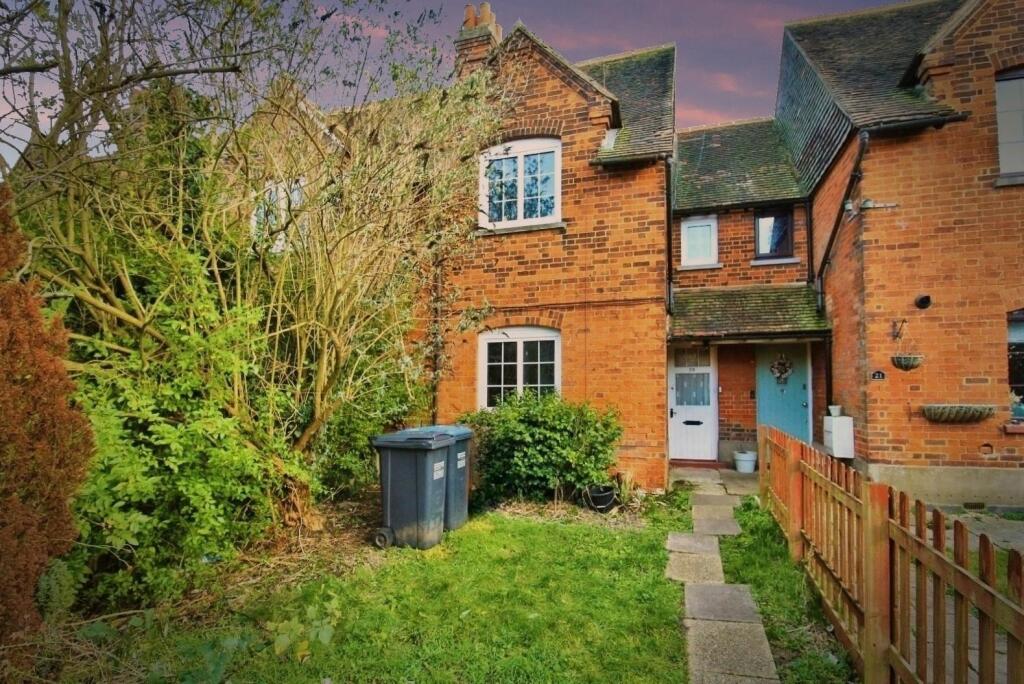 3 bed Detached for rent in Hatfield. From Hunters - Stanstead Abbotts