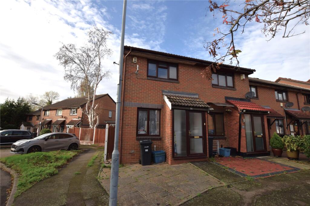 2 bed End of Terrace for rent in Romford. From Ashton Estate Agents - Chadwell Heath