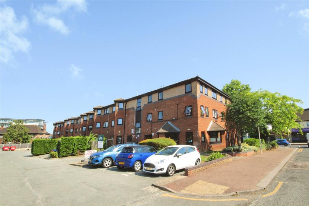 2 bed Apartment for rent in Romford. From Ashton Estate Agents - Chadwell Heath