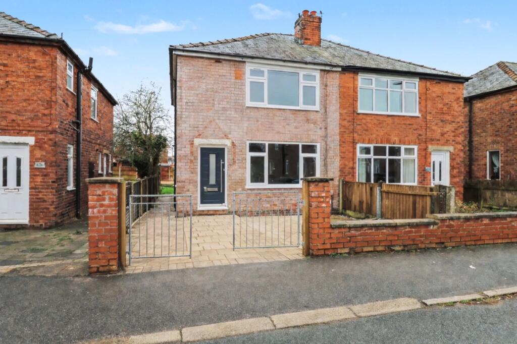 3 bed Semi Detached for rent in Crankwood. From Ashtons Estate Agency - St Helens