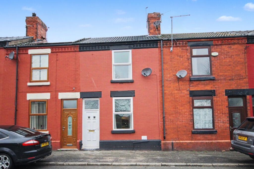 2 bed Mid Terraced House for rent in St Helens. From Ashtons Estate Agency - St Helens