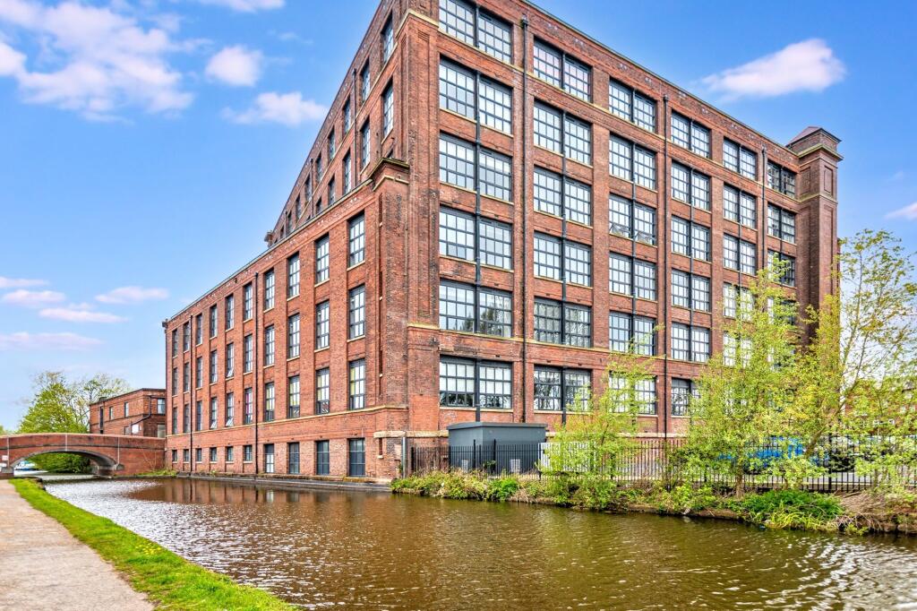 2 bed Apartment for rent in Higher Folds. From Ashtons Estate Agency - St Helens 2 bed Apartment for rent in Higher Folds. From Ashtons Estate Agency - St Helens